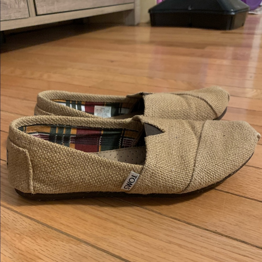 Burlap Toms